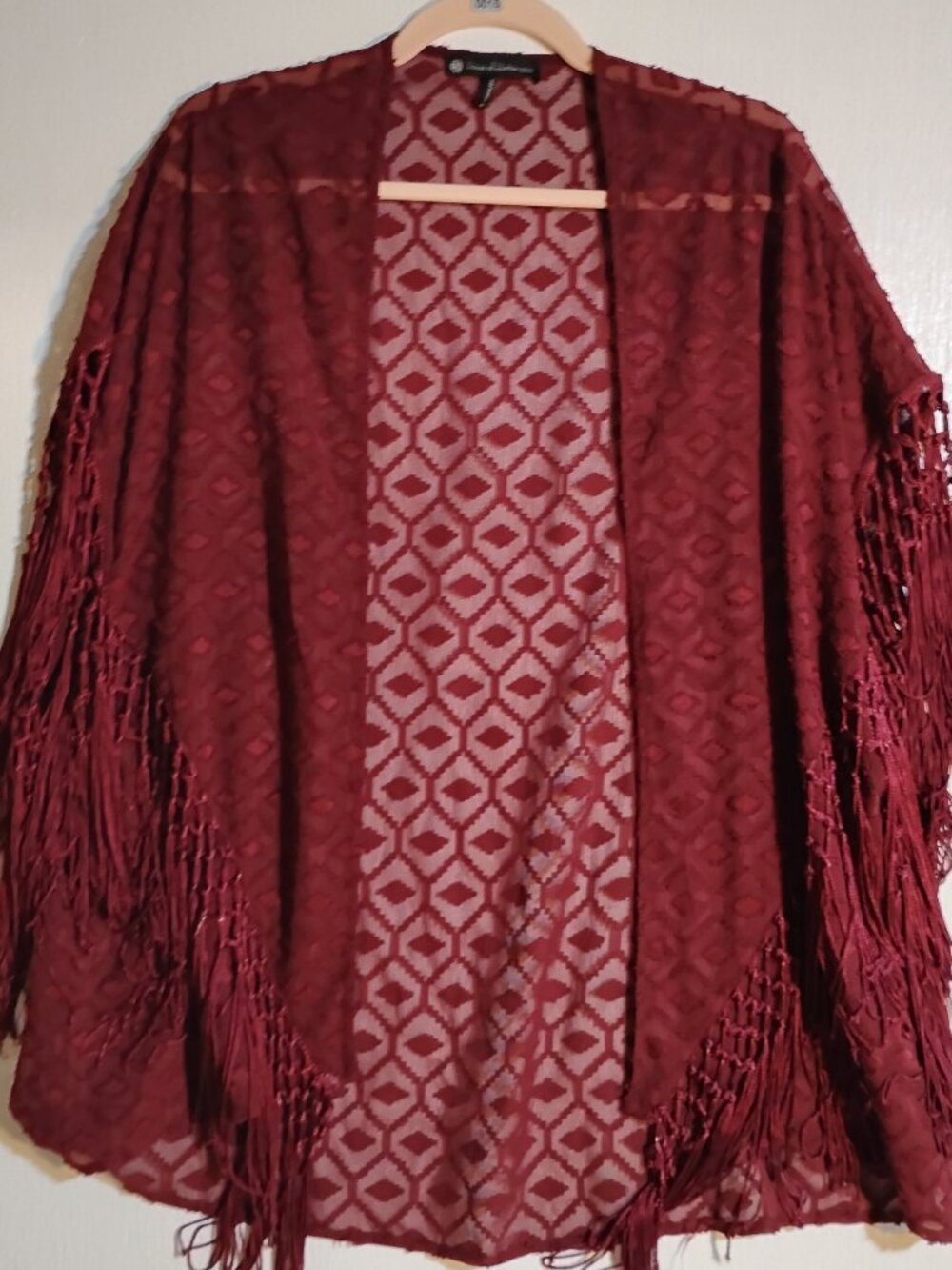 House of Harlow Burgundy Fringe Kimono
